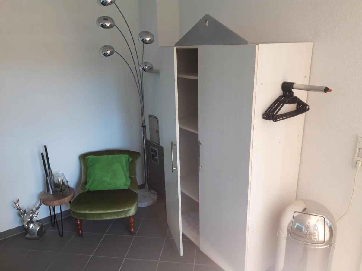 Limes Apartment -Uebernachten Am Limes- Rainau المظهر الخارجي الصورة